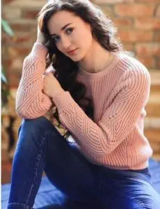 Elite escort service in Hazratganj for home and hotel visits