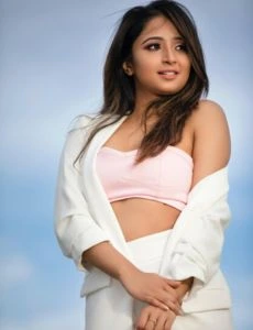 Hazratganj call girls